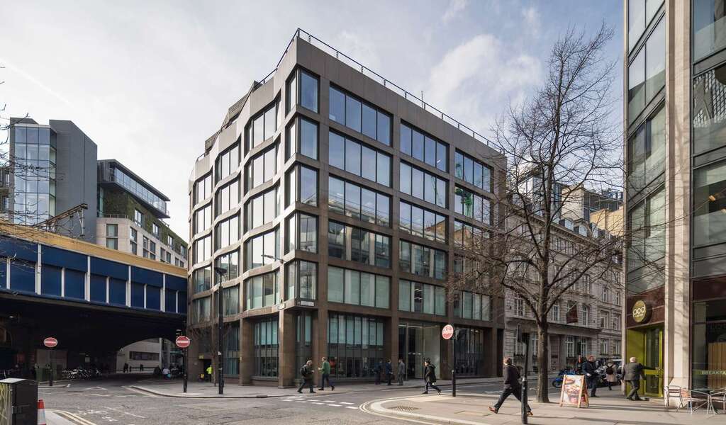 10 Lloyd’s Avenue
