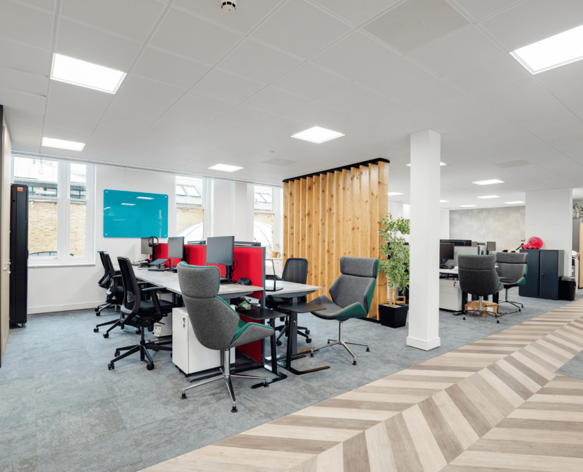 7cb33f24-eefc-47f4-99a8-7fa39f5fd26a