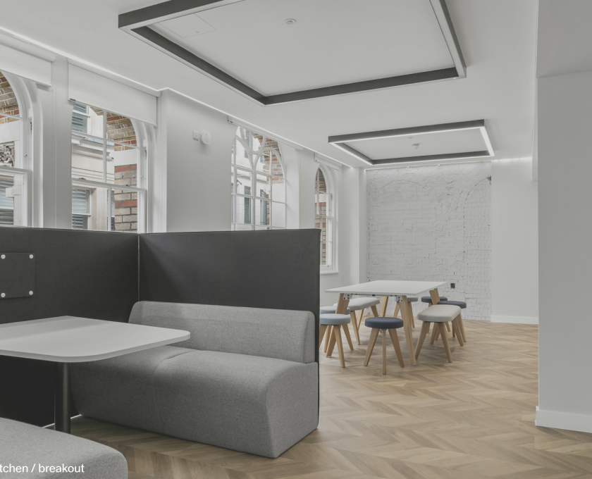 b8453e39-ded0-4dda-a7ed-a4c9b638a701