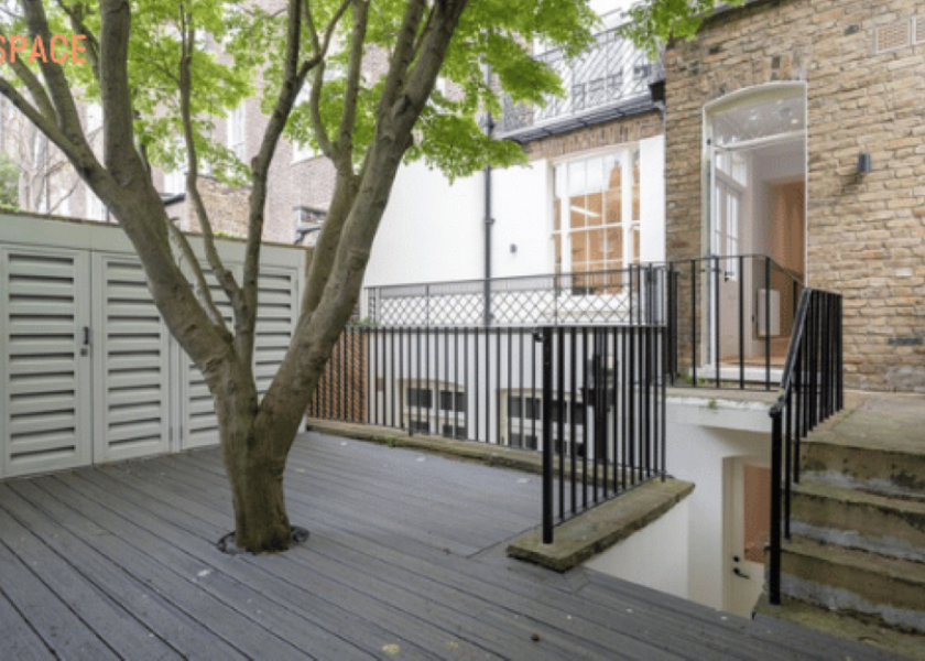 f8259060-0997-4eff-8807-7bdf45d1b007-1