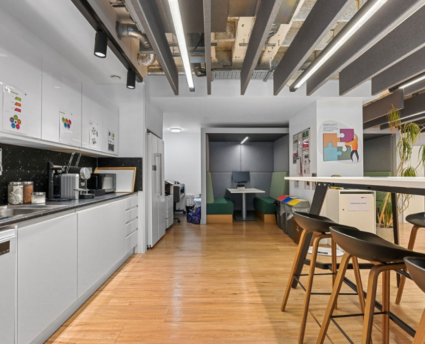 5f5e2587-e1e8-4c33-bdc2-047fe6c5fcad