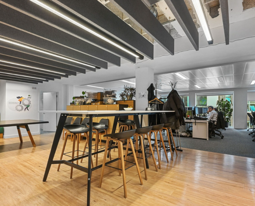 97f42cec-c110-4c72-ba96-67746ff51c35