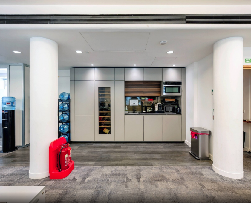 3a094ab5-abea-4e12-bea9-133835a9a618