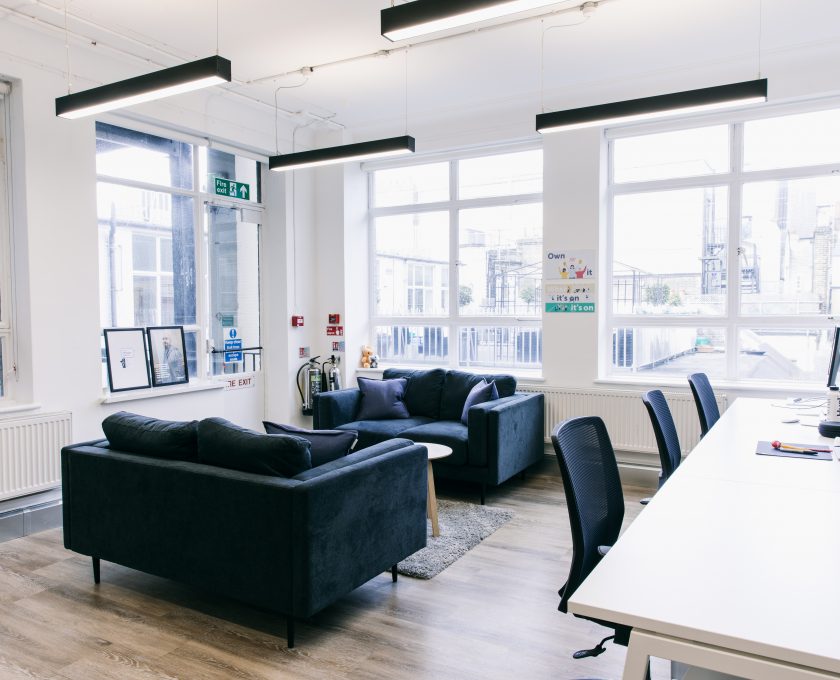 Knotel