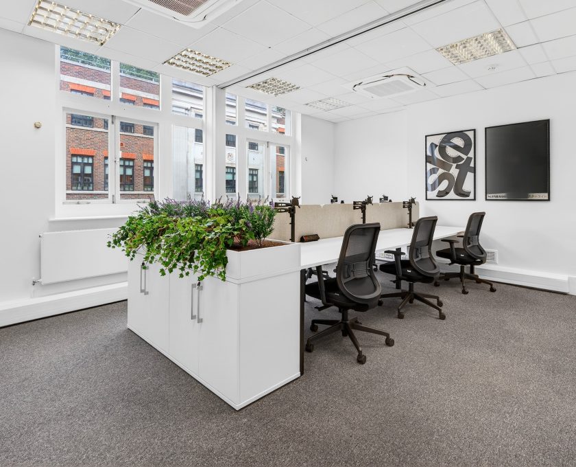 To Let Office 1305Sq.ft Long Acre WC2 www.gmbsurveyors.com  Photography, Floor plan, Video, Drone, Virtual Tour, Virtual Staging & EPC www.steele.london