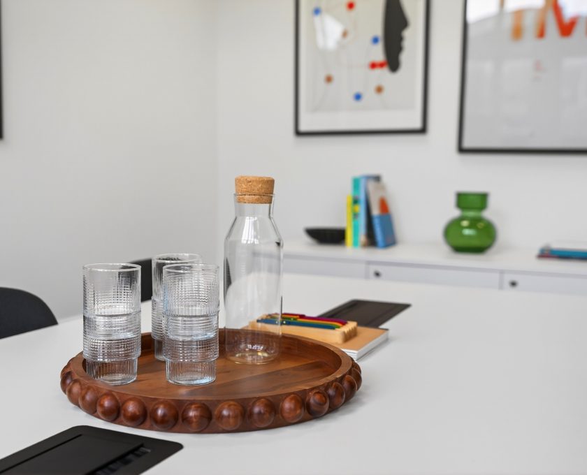 To Let Office 1305Sq.ft Long Acre WC2 www.gmbsurveyors.com  Photography, Floor plan, Video, Drone, Virtual Tour, Virtual Staging & EPC www.steele.london