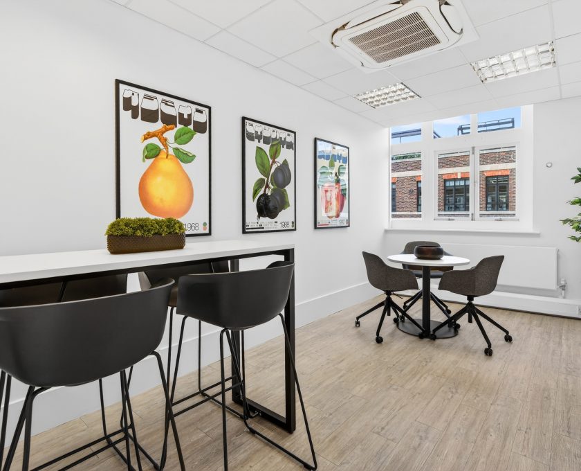 To Let Office 1305Sq.ft Long Acre WC2 www.gmbsurveyors.com  Photography, Floor plan, Video, Drone, Virtual Tour, Virtual Staging & EPC www.steele.london