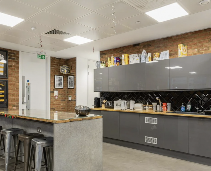 de2a996f-2d99-417f-b6db-2db647bdaa6d