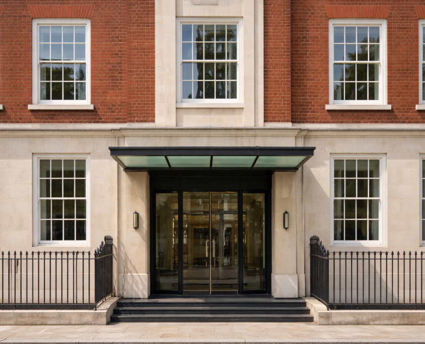 f2b3b76e-cbca-4e43-b061-cb5a95328b63