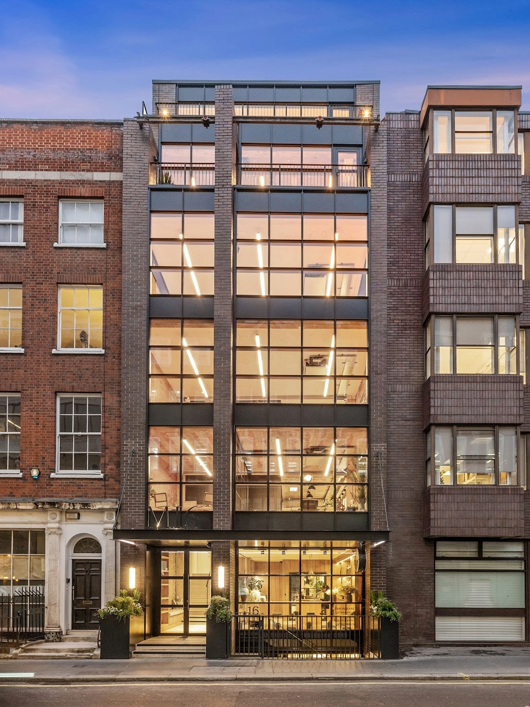 16 Mortimer Street