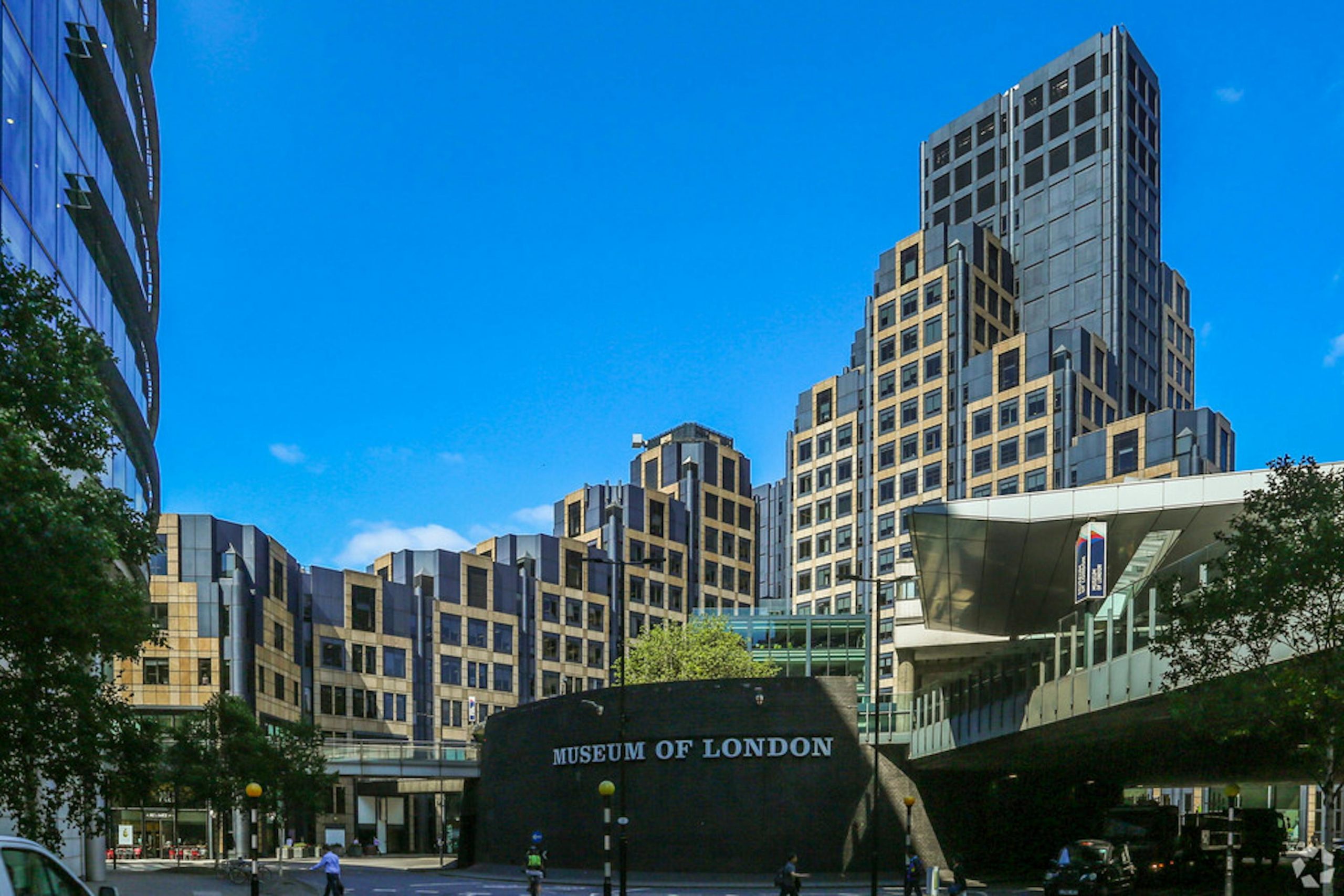 200 Aldersgate