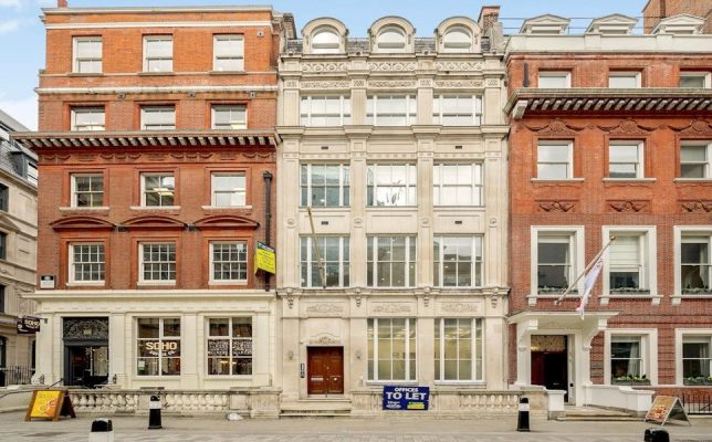 13 Austin Friars